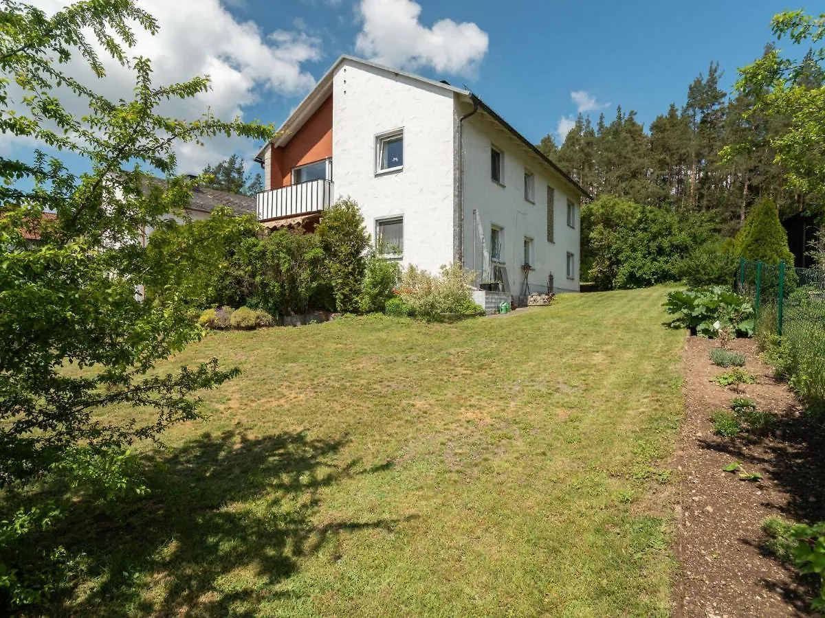 Tranquil Apartment In Marktleuthen Near River And Forest
